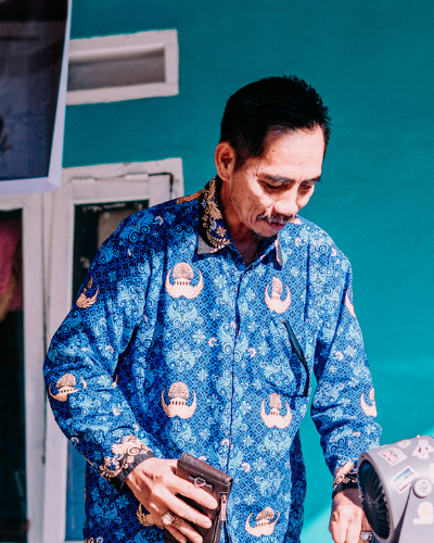 Kaharuddin L., SS., M.Pd.